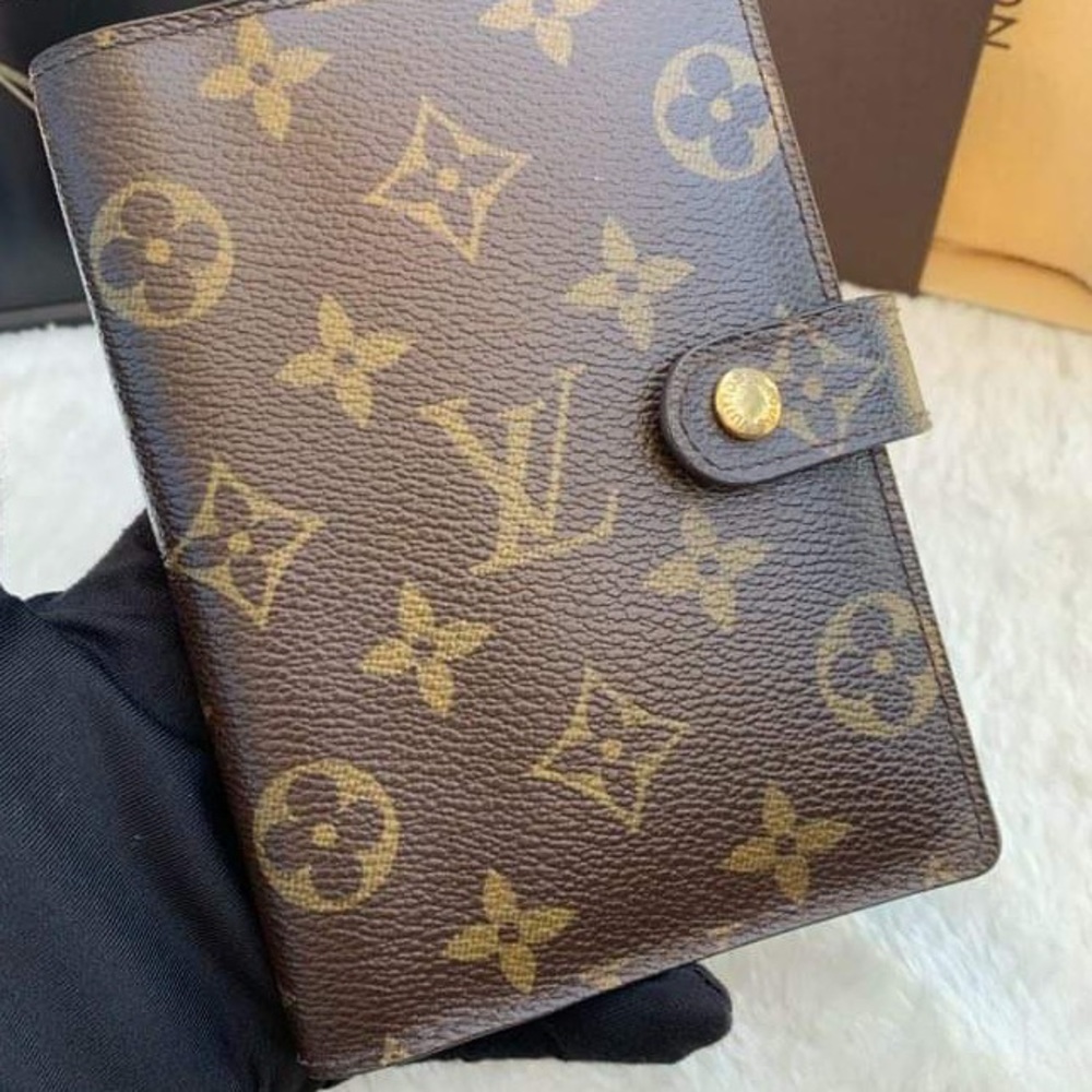 LV Monogram Agenda PM - With Box & Dust Bag
